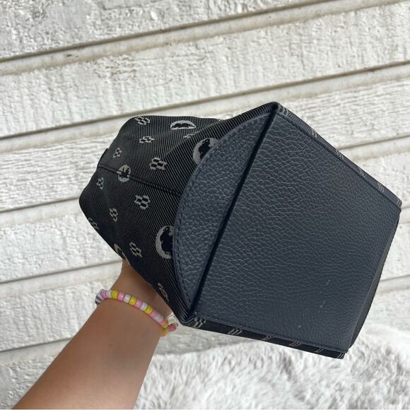 HUNTING WORLD Navy Blue Made in Italy Hobo Baguette Handbag Monogram - Picture 11 of 13